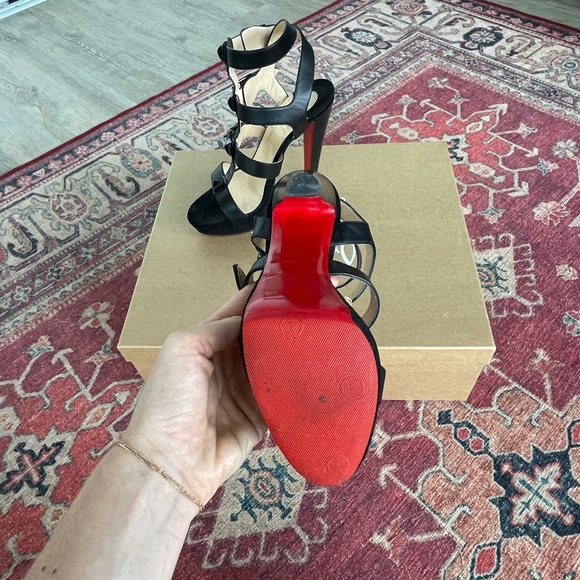 Christian Louboutin Paris Heels - Picture 5 of 5